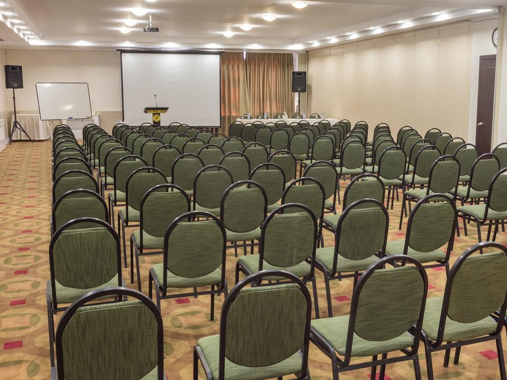 Gazi Park Hotel Ankara Buitenkant foto