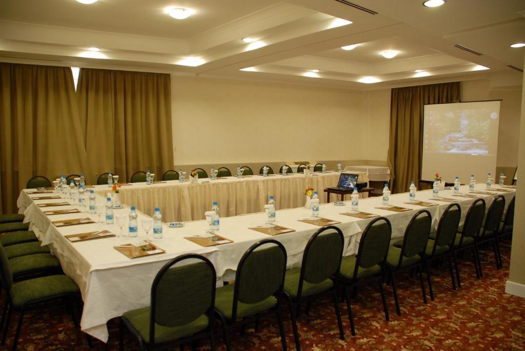 Gazi Park Hotel Ankara Buitenkant foto